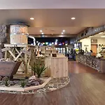 Laughlin River Lodge
