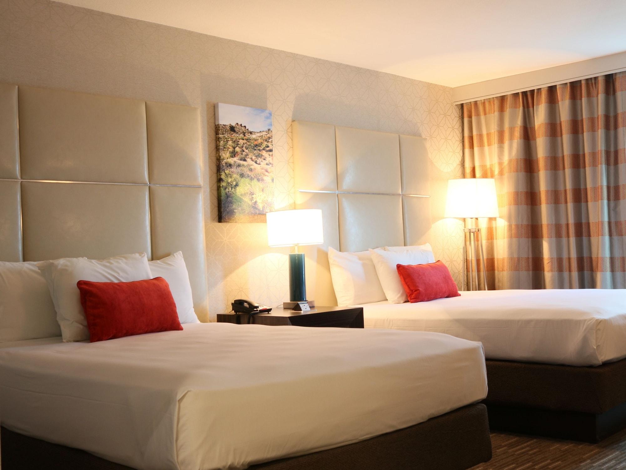 Avi & Casino Resort
