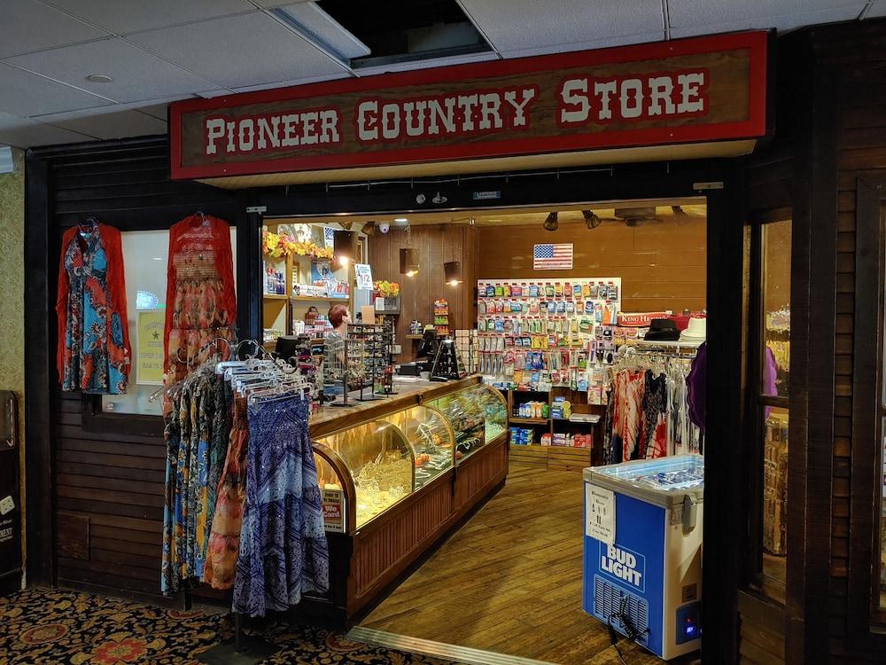 The New Pioneer 2* Laughlin