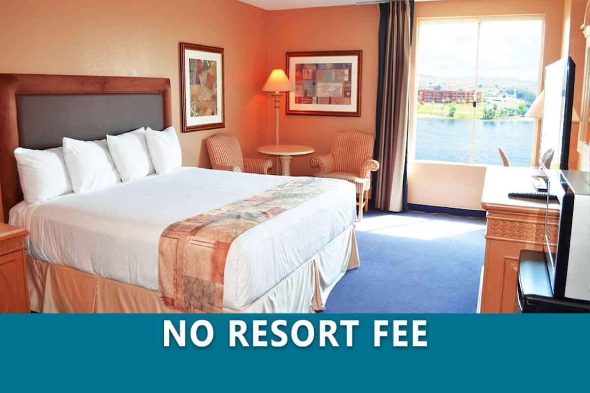Resort River 4*
