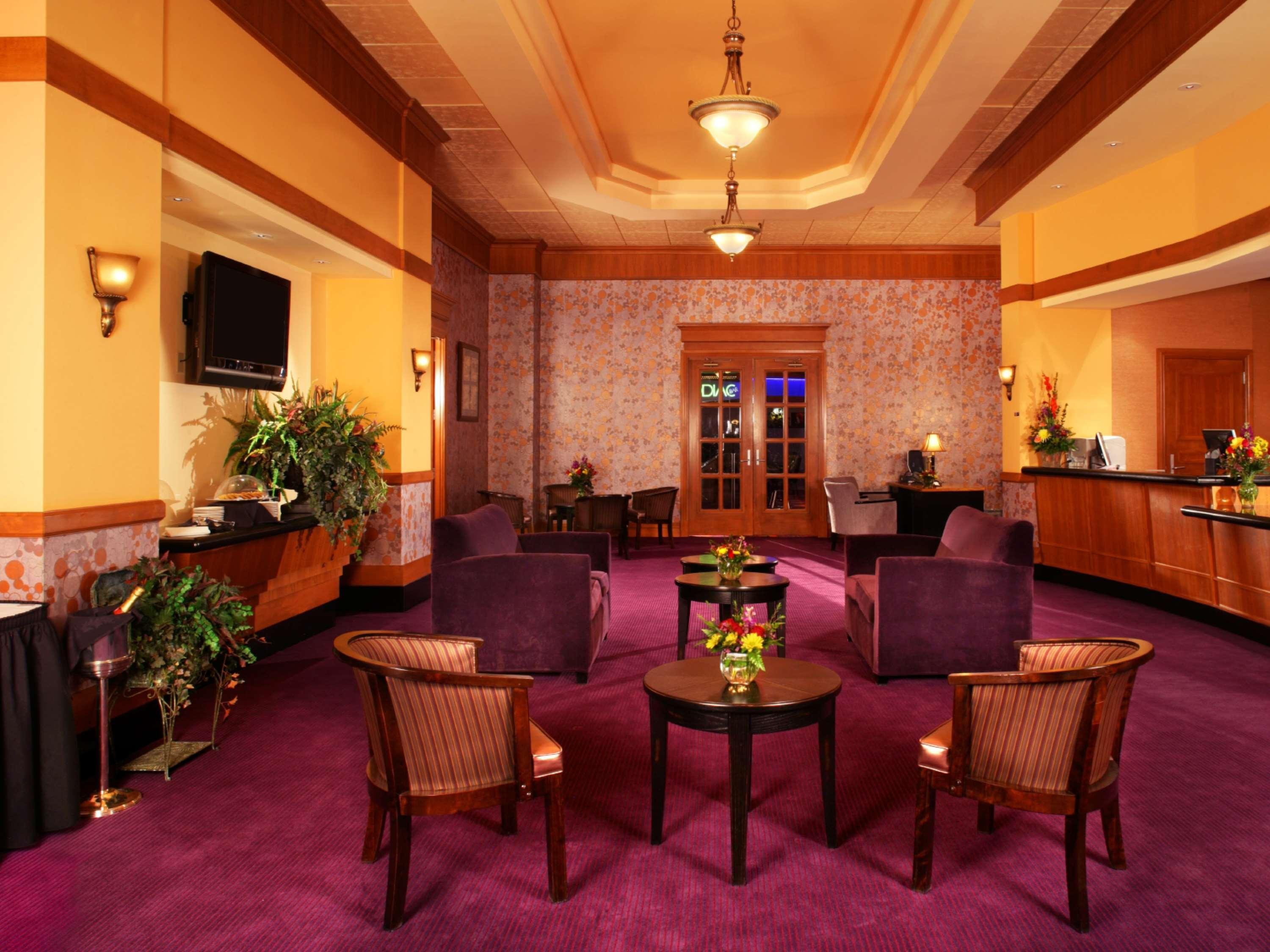 Aquarius Casino