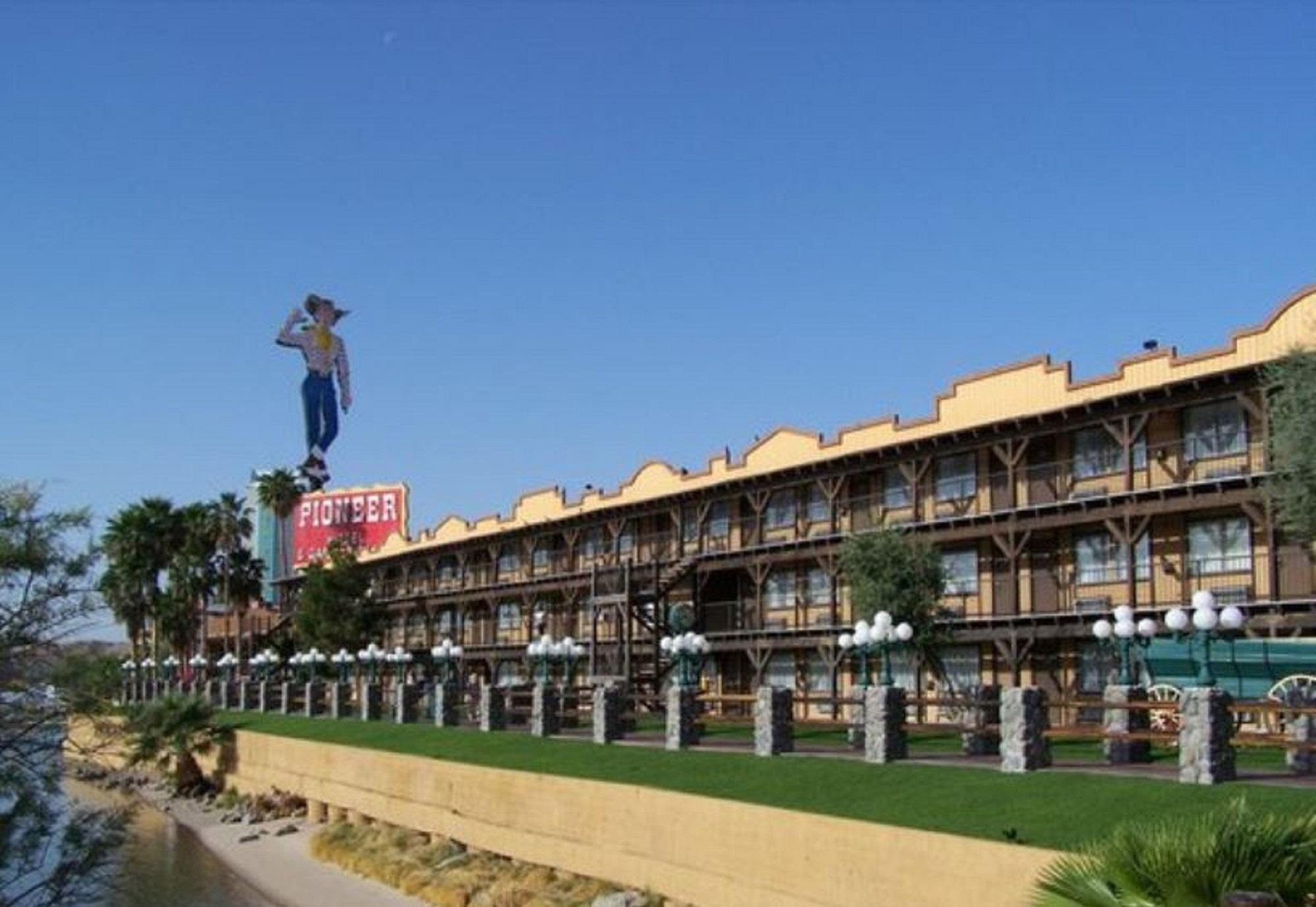 The New Pioneer 2* Laughlin