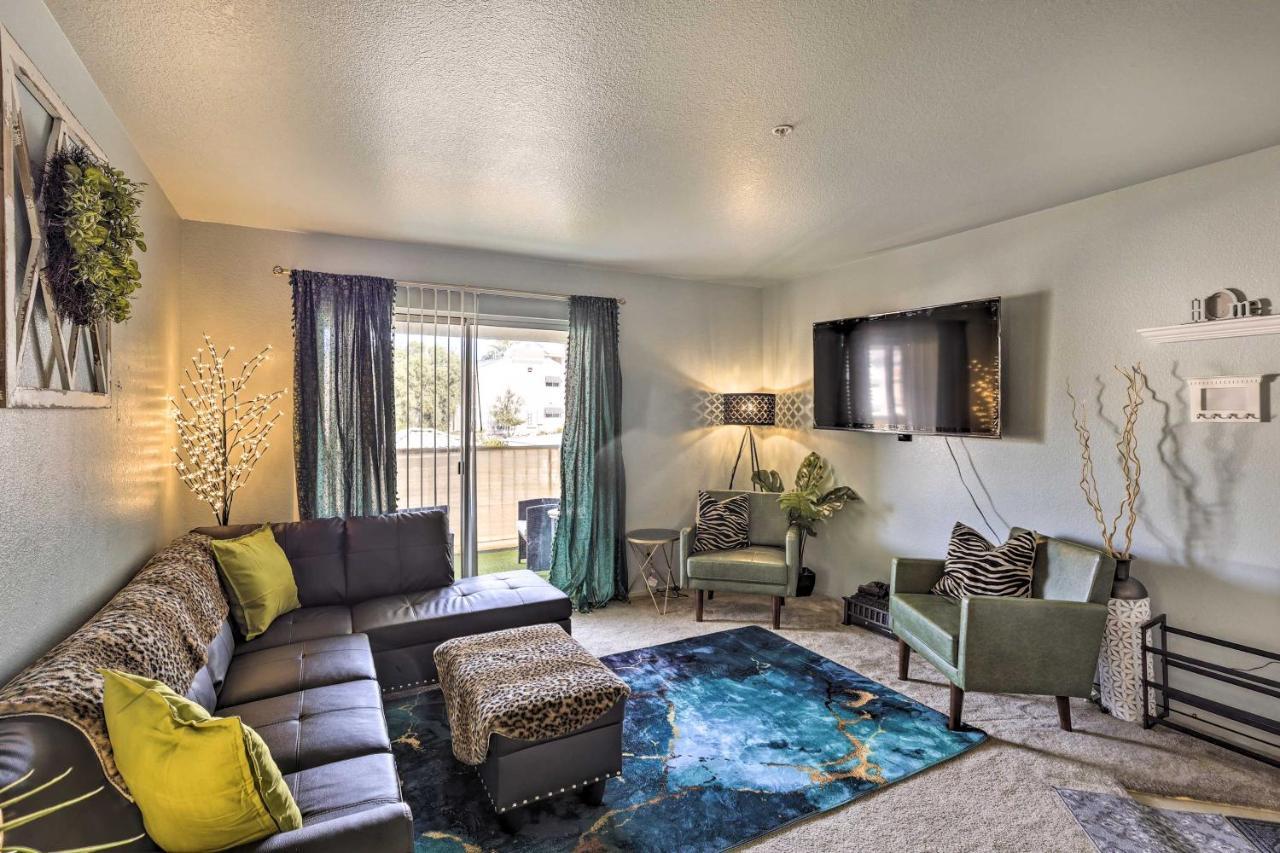 Mtn Getaway 2 Mi To Colorado River Apartment Laughlin