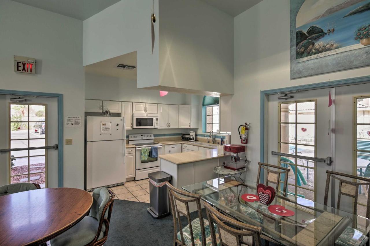 Mtn Getaway 2 Mi To Colorado River Apartment Laughlin