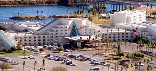 Avi & Casino Resort 3*
