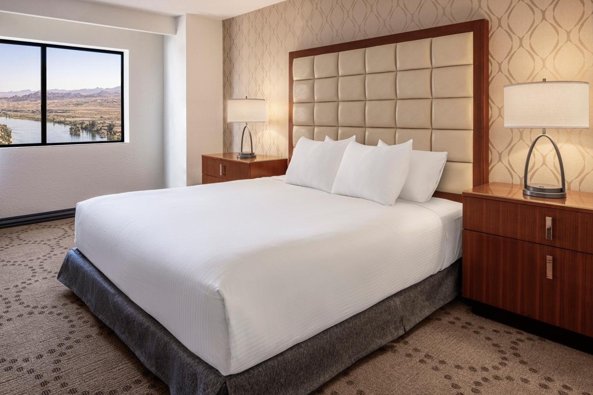 Harrah's & Casino Resort