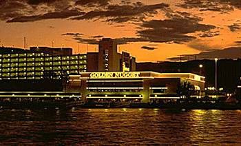 Golden Nugget Resort 4*