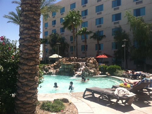 Avi & Casino Resort Laughlin