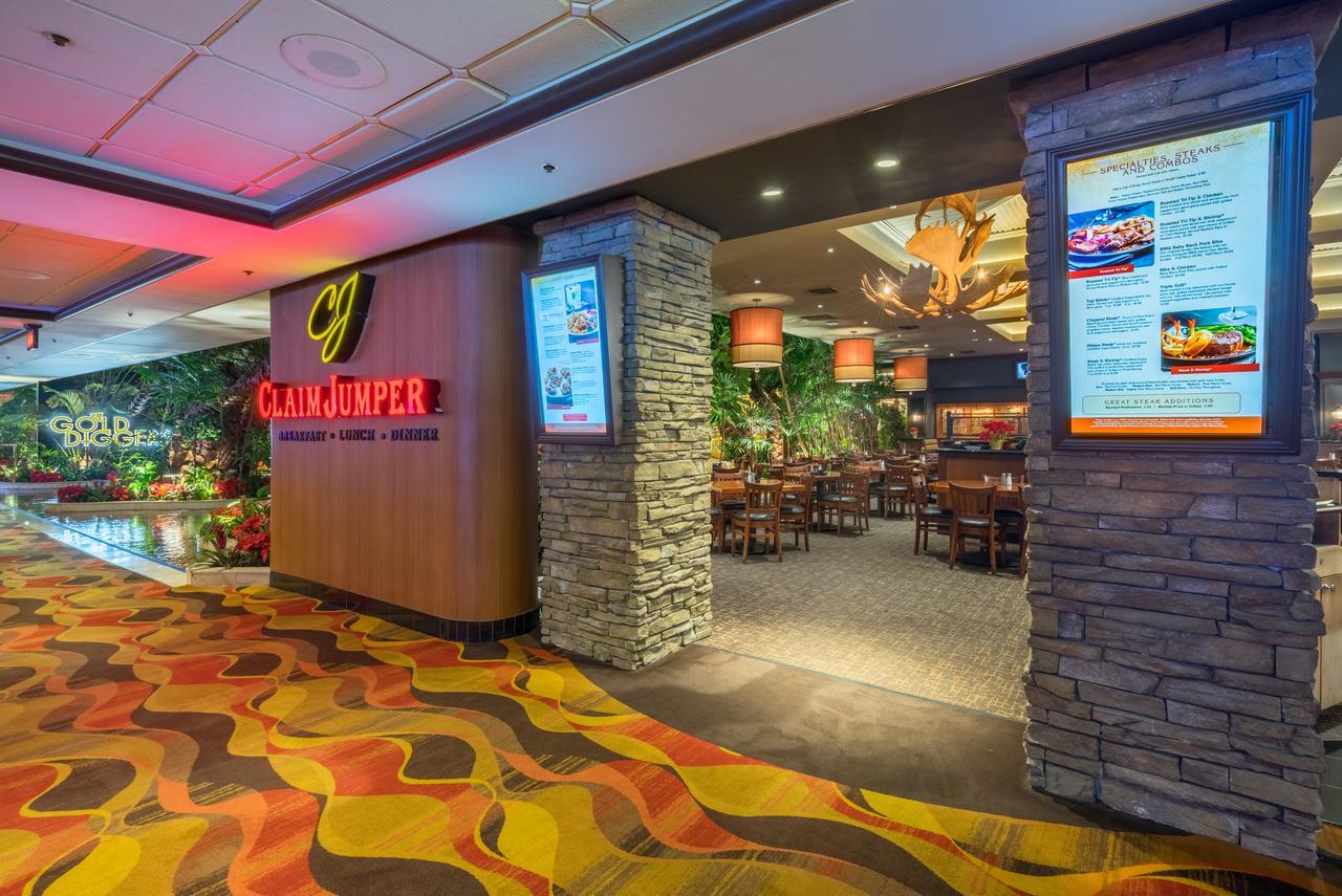 Golden Nugget Resort Laughlin