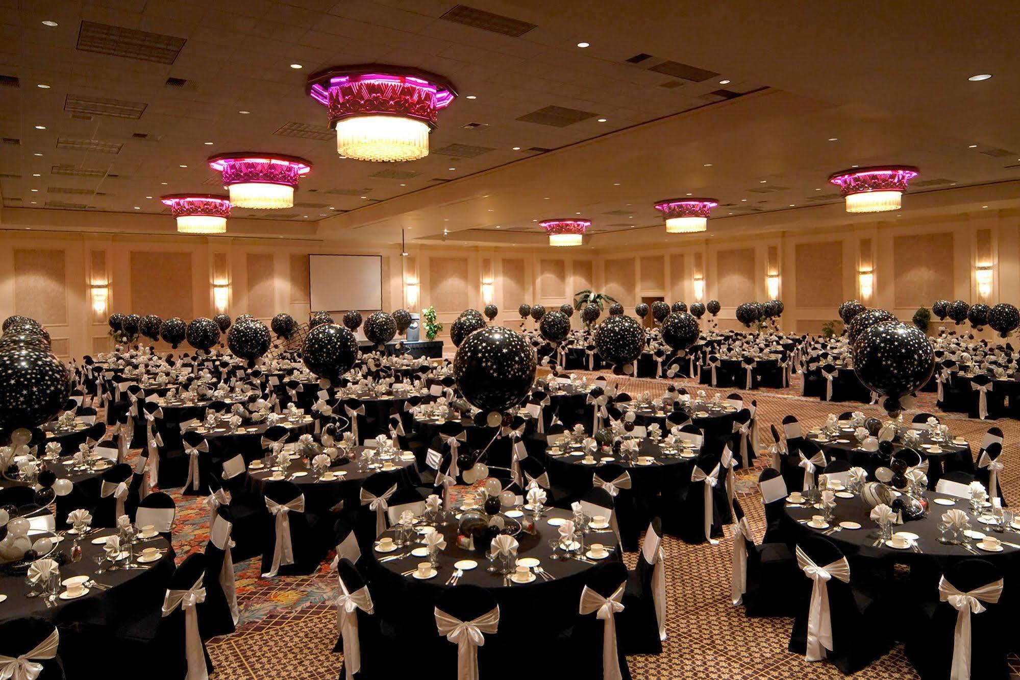 Aquarius Casino Resort 4*