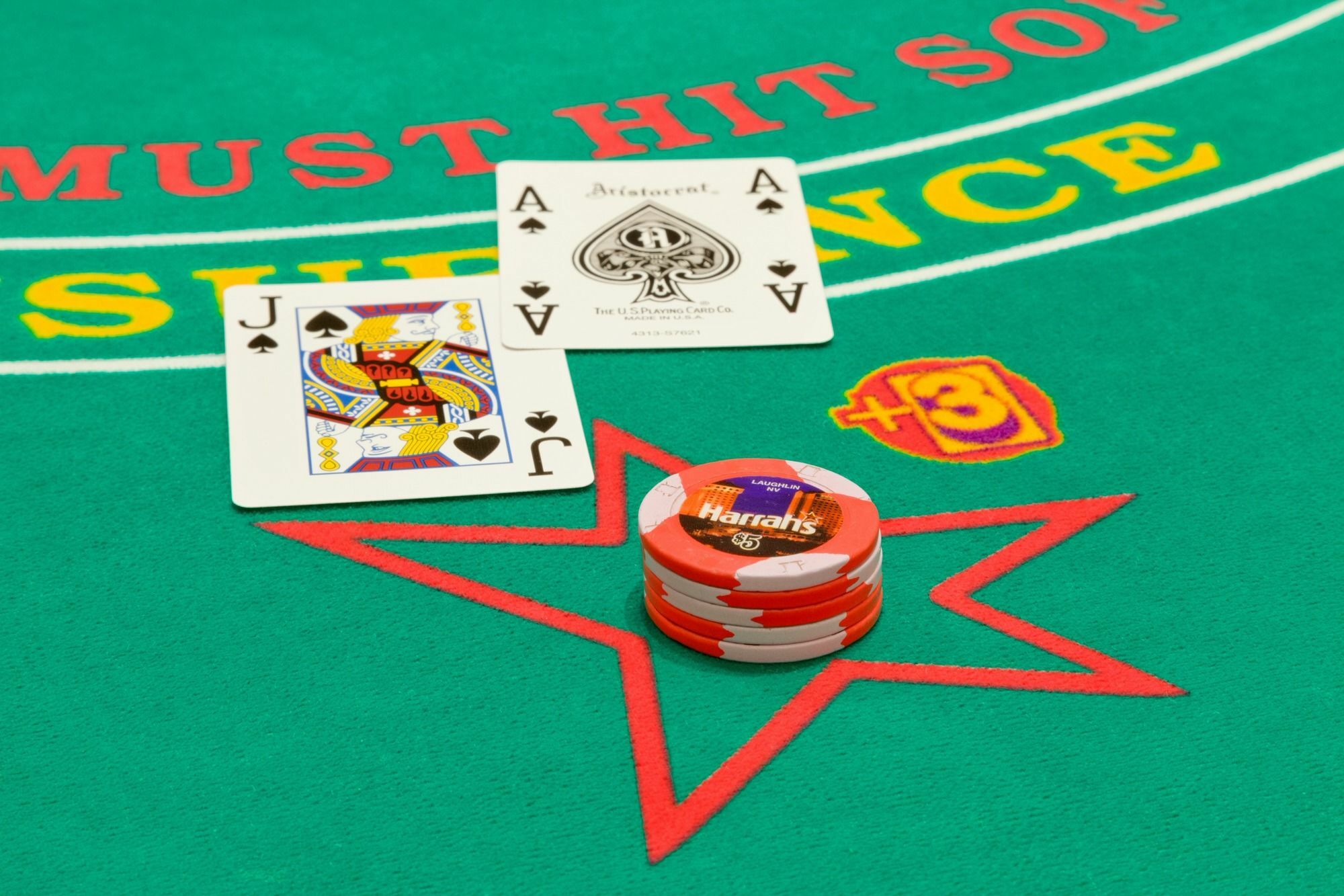 Harrah's & Casino 4*