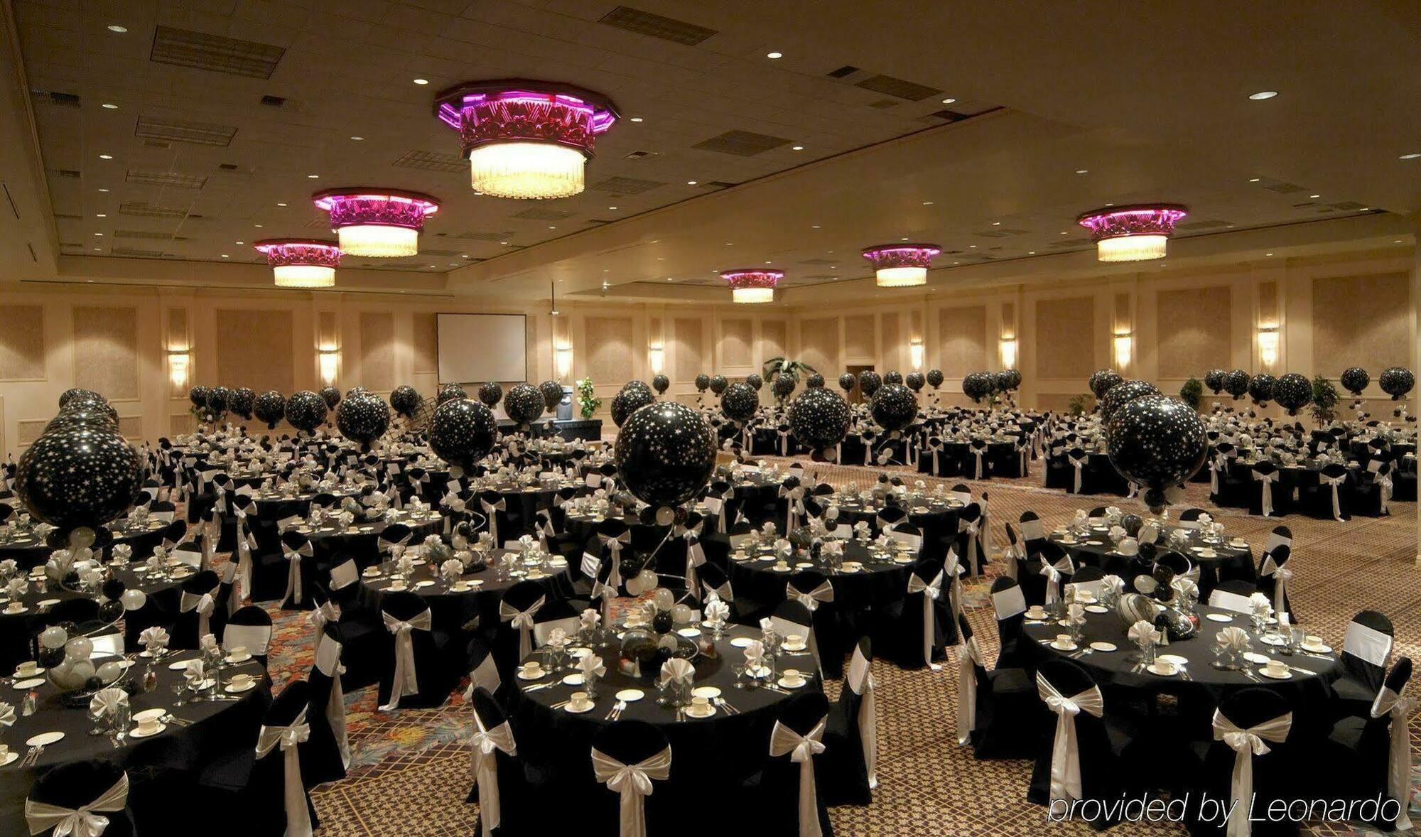 Aquarius Casino Resort 4*