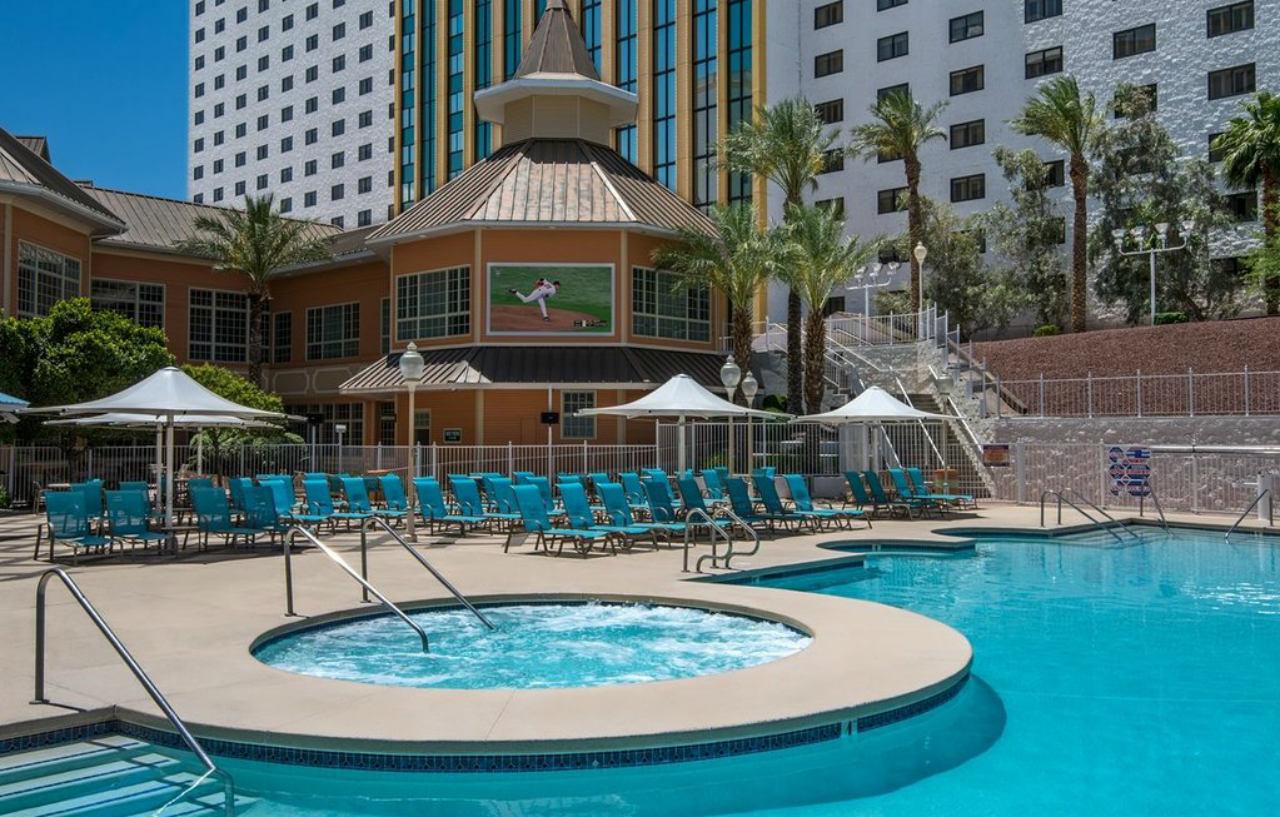 Resort Tropicana 3*